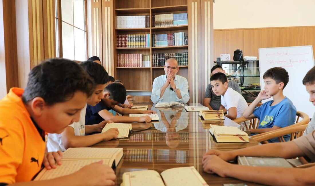 Çekerek Belediye Başkanı Üzeyir İnce, ilçede yaz Kur’an kurslarında eğitim