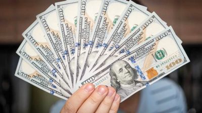 Türkiye ekonomisinin kalbinin attığı serbest piyasa döviz kurları, son günlerdeki