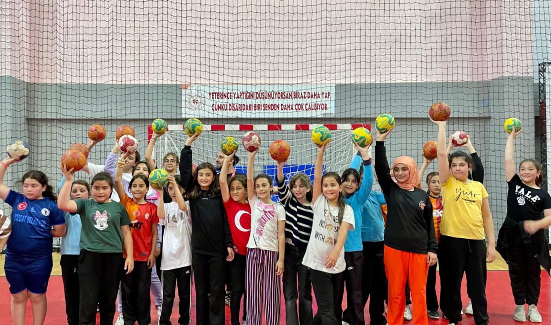 Yozgat’ta Gençlik ve Spor İl Müdürlüğü’ne bağlı Gençlik Merkezlerinde yaz