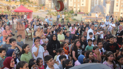Yozgat Belediyesi, sosyal belediyecilik anlayışıyla başlattığı “Mahalle Şenlikleri” programının ilkini