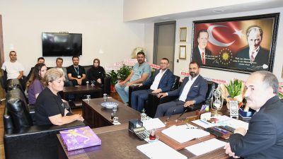 Sağlık-Sen Yozgat Şube Başkanı Gökhan Eroğlu ve yönetim kurulu üyeleri,