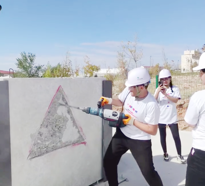 “Gençler Afete Hazırlanıyor” Projesi kapsamında İstanbul’da Çalıştay düzenleniyor.