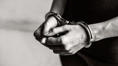 Yozgat İl Emniyet Müdürlüğü polis ekipleri, uzun süredir aranan bir