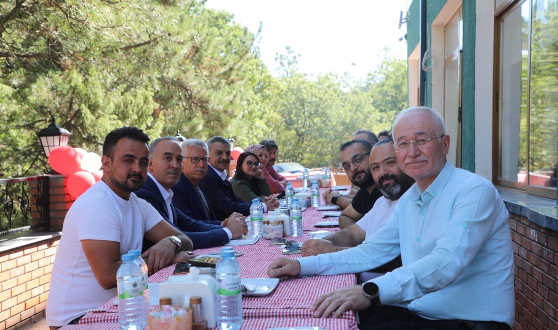 Yozgat Valisi Mehmet Ali Özkan, Belediye Başkanı Kazım Arslan’ın ev