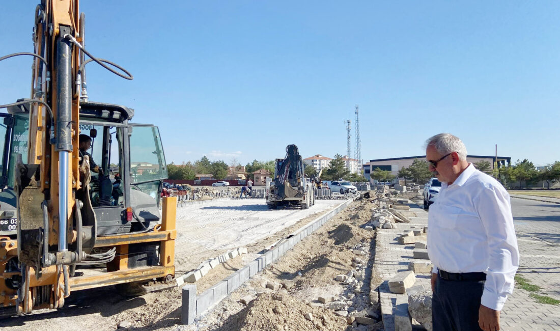 Boğazlıyan Belediye Başkanı Gökhan Coşar, ilçede yapımı devam eden Pazar