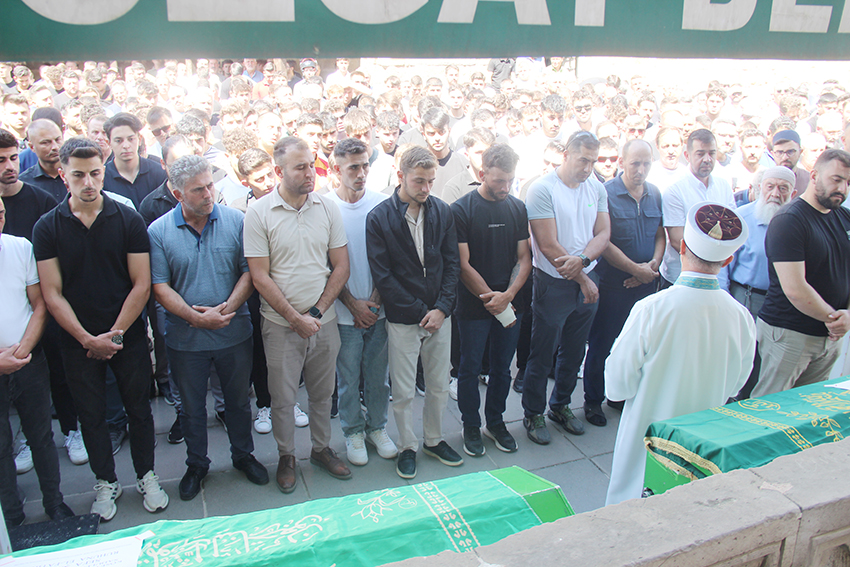 Yozgat’tan tatil için gittikleri Samsun’da denizde boğularak hayatlarını kaybeden 18