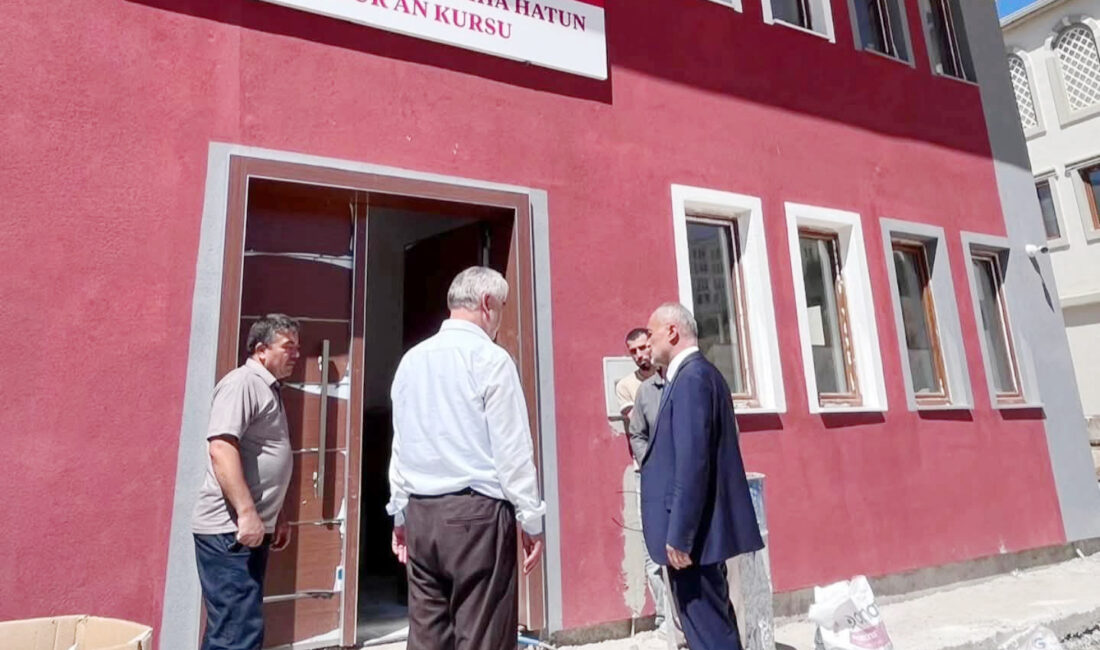 Yozgat İl Müftüsü Nihat Kök, Müftü Yardımcısı Mustafa Balcıoğlu ile