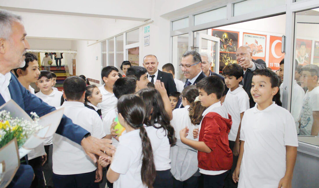 Milli Eğitim Bakanlığı, 2025-2026 eğitim öğretim yılından itibaren okul kıyafetlerinde