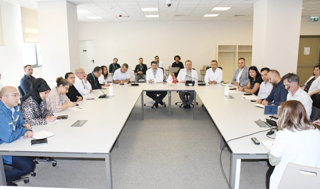 Yozgat Şehir Hastanesi Başhekimi Op. Dr. Murat Başer’in başkanlığında, idari