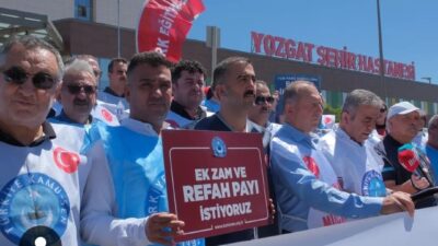 Türkiye Kamu-Sen ve bağlı sendikalar, memurlara yönelik zam teklifini protesto