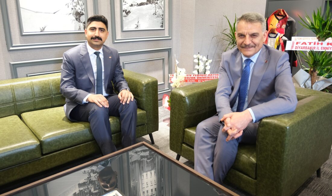 Yargı kariyerine Sorgun’da Cumhuriyet Başsavcısı olarak başlayan Enes Serdar Aydoğan,