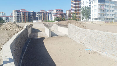 Devlet Su İşleri (DSİ) tarafından Sorgun ilçesinde yapımı sürdürülen Delibaş