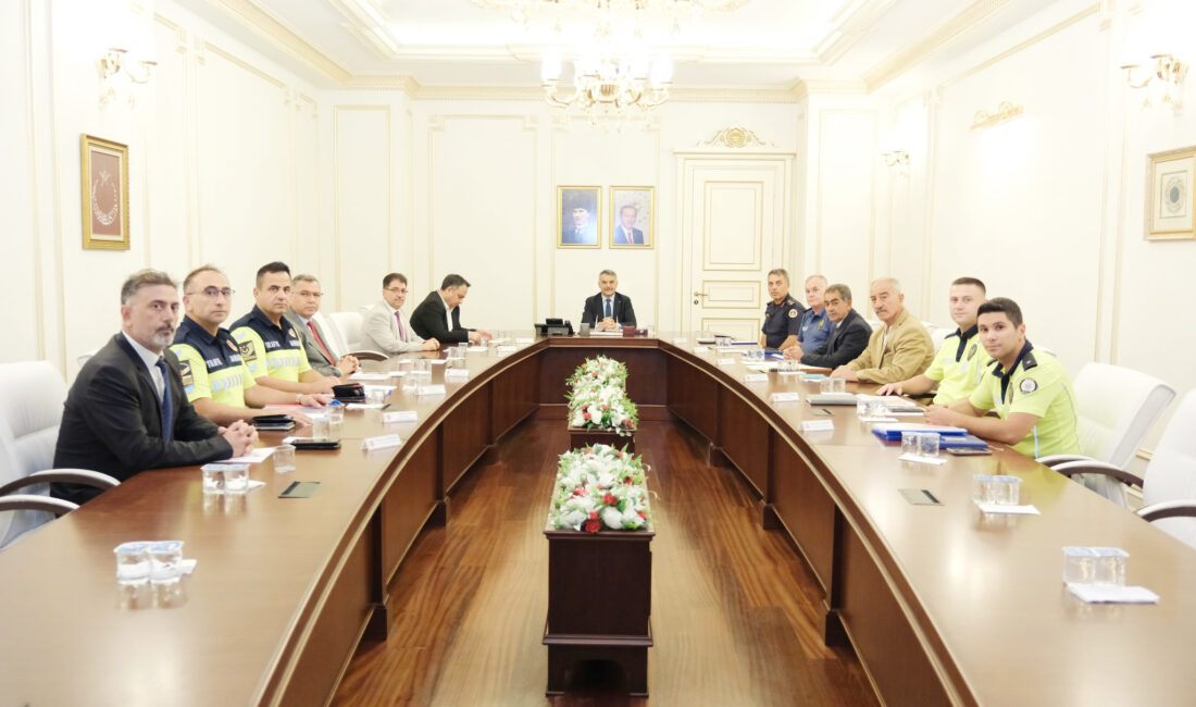 Cumhurbaşkanı Recep Tayyip Erdoğan’ın imzasıyla yürürlüğe giren “Karayollarındaki Hız Sınırlama