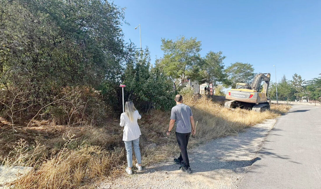 Yozgat Belediye Başkanı Kazım Arslan, Bahçeşehir Mahallesi’nde yapımı planlanan iş
