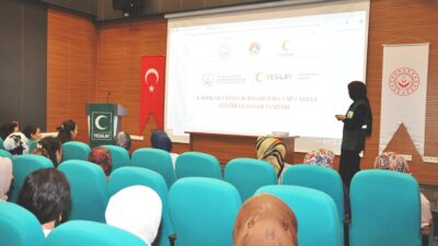 Yozgat Aile ve Sosyal Hizmetler İl Müdürlüğü konferans salonunda, Yeşilay