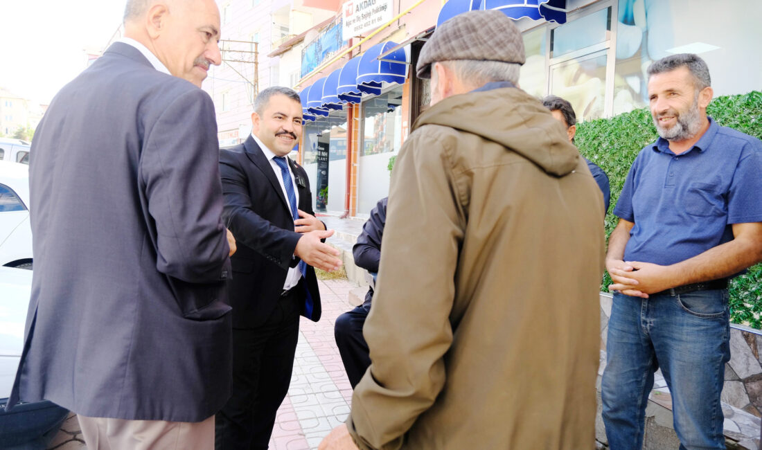 Akdağmadeni Belediye Başkanı Dr. Nezih Yalçın, ilçenin en işlek noktalarından
