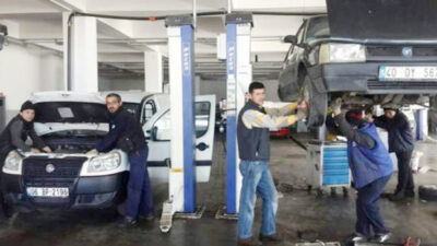 Yozgat’ta havaların soğumasıyla birlikte oto sanayi ustaları, araç sahiplerini kış