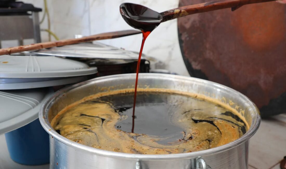 Çekerek Belediye Başkanı Üzeyir İnce, Çekerek Girişimci Kadınlar Kooperatifi tarafından