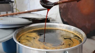 Çekerek Belediye Başkanı Üzeyir İnce, Çekerek Girişimci Kadınlar Kooperatifi tarafından