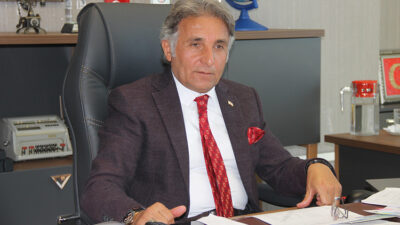 Yozgat Defterdarı Osman Kocaş, makamında düzenlediği basın toplantısında vergi bilincine