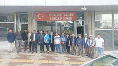 Ankara Tüm Emlakçılar Meslek Odası Başkanı Hakan Akçam, eşi Yasemin