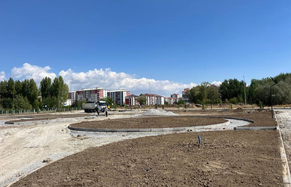 Sorgun Belediyesi tarafından Yazlak Mahallesi’nde yapımı devam eden 70 dönümlük