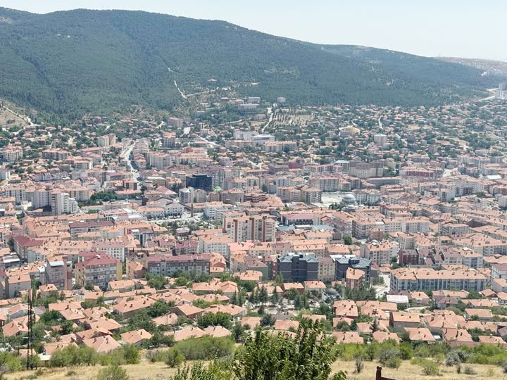 Son günlerde kamuoyunda gündeme gelen, birden fazla konutu olan vatandaşların