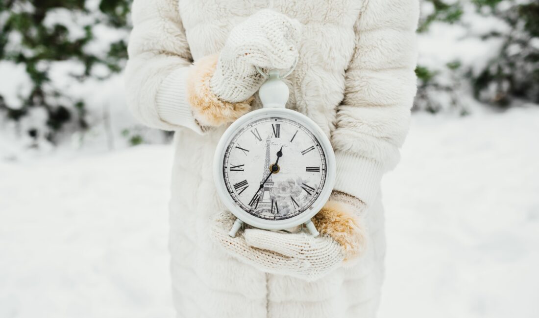 Kış saati uygulamasına yönelik geri sayım sürerken, Türkiye’de saatlerin geri
