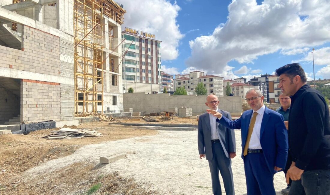 Yozgat İl Müftüsü Nihat Kök, il merkezinde yapımı devam eden
