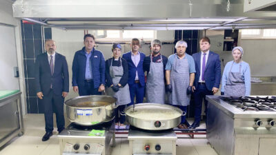 Saraykent’te taşımalı eğitim kapsamında öğrenim gören 190 öğrencinin yemekleri, hijyenik