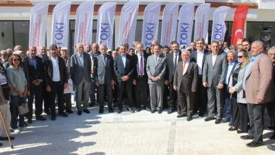 Yozgat’ta Menekşe Evleri TOKİ yerleşkesinde yapımı tamamlanan konutların anahtar teslim