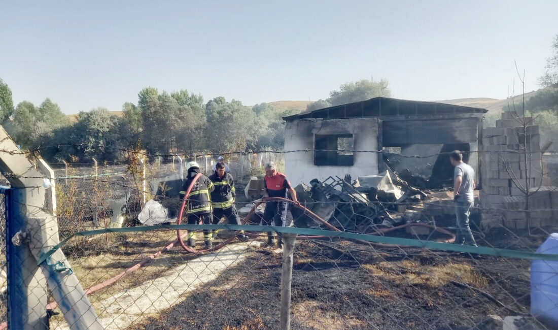 Yozgat merkeze bağlı Fakıbeyli Köyü’nde henüz belirlenemeyen bir nedenle çıkan