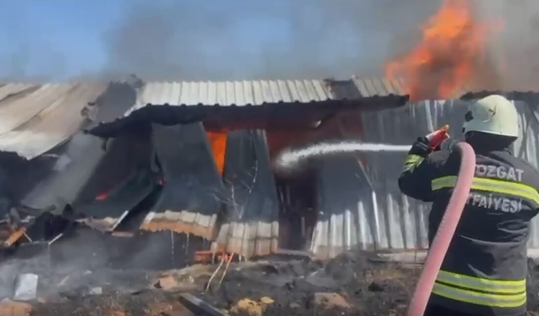 Yozgat’ın Kırım Köyü ve Divanlı Mahallesinde çıkan 2 ayrı yangında