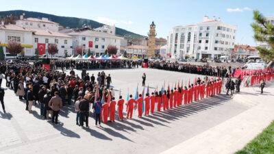 Yozgat’ta, Gazi Mustafa Kemal Atatürk’ün ilimize gelişinin 101. yılı düzenlenen