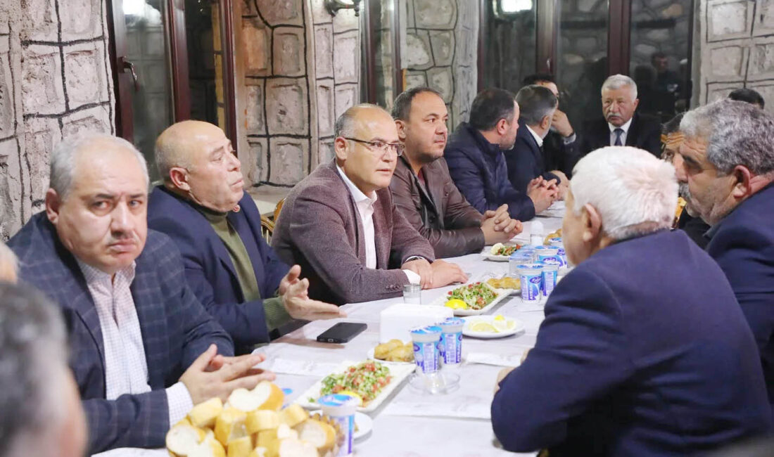 Çekerek Belediye Başkanı Üzeyir İnce, 19 Ekim Muhtarlar Günü dolayısıyla