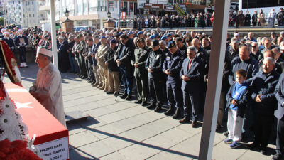 AK Parti Yozgat Kadın Kolları İl Başkanı Hatice Sarı Öçal’ın