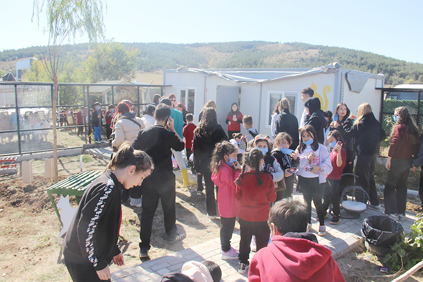 Yozgat Belediyesi, Evcil Köy yerleşkesinde yapımı tamamlanan Kedi Oteli’ni düzenlenen