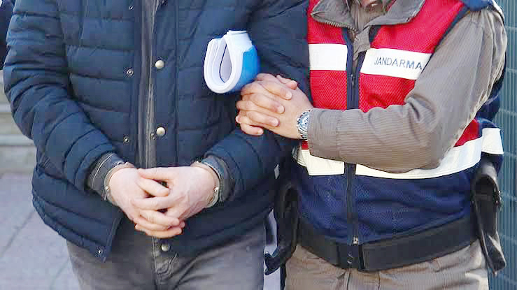 Yozgat İl Jandarma Komutanlığına bağlı ekipler, il genelinde aranan şahısların