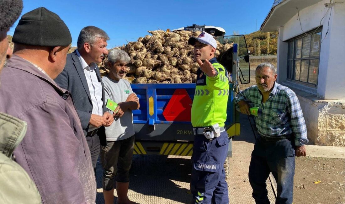 Akdağmadeni İlçe Jandarma Komutanlığı Trafik Timleri, pancar sezonunun başlamasıyla birlikte
