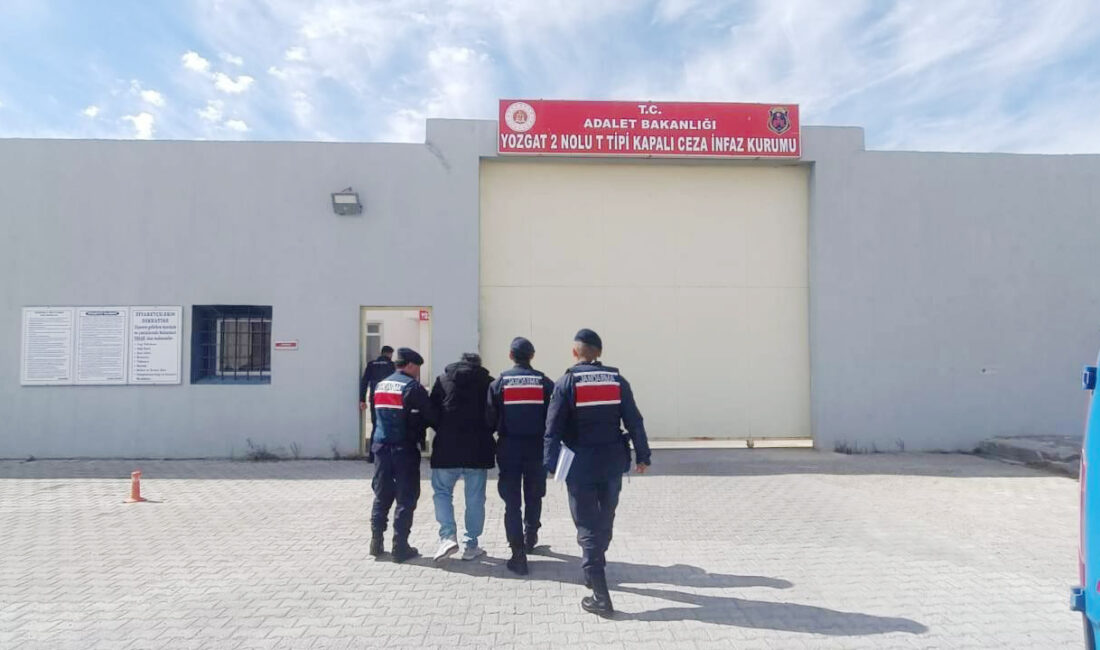 Yozgat İl Jandarma Komutanlığı ekiplerince, aranan şahısların yakalanmasına yönelik yürütülen