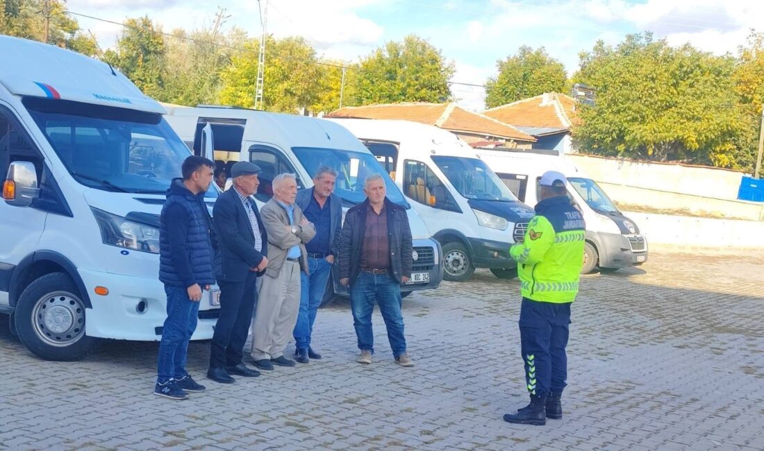 Yozgat’ta öğrencilerin güvenliği için jandarma ekiplerince okul servislerine yönelik denetimler