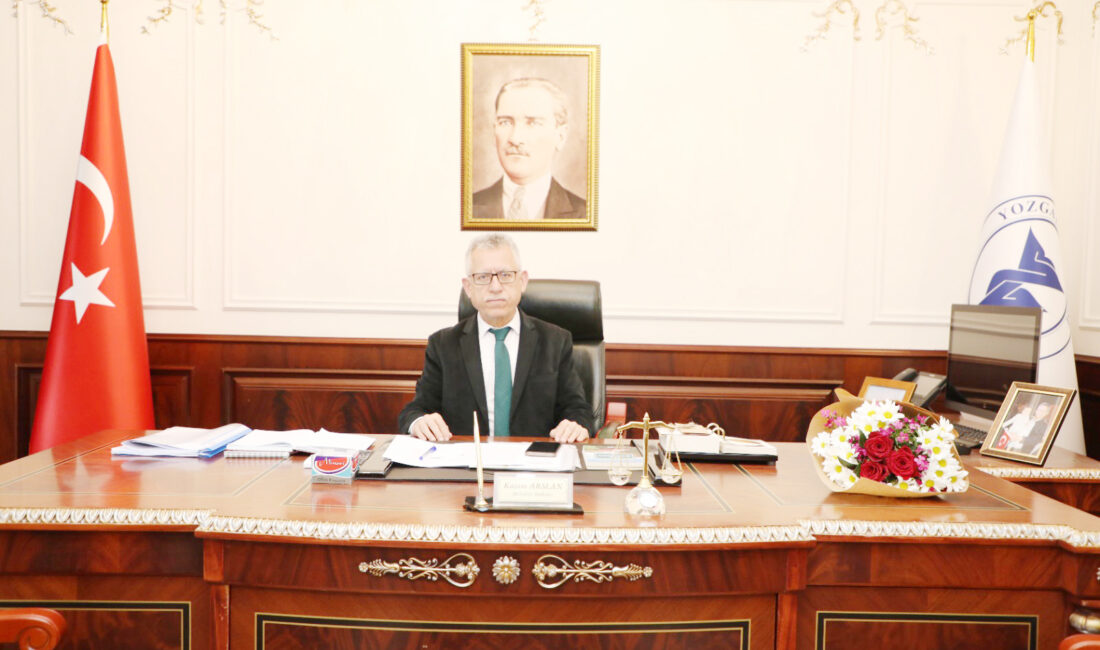 Yozgat Belediye Başkanı Dr. Kazım Arslan, Cumhuriyet’in 102. yılı dolayısıyla