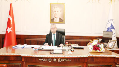 Yozgat Belediye Başkanı Dr. Kazım Arslan, Cumhuriyet’in 102. yılı dolayısıyla