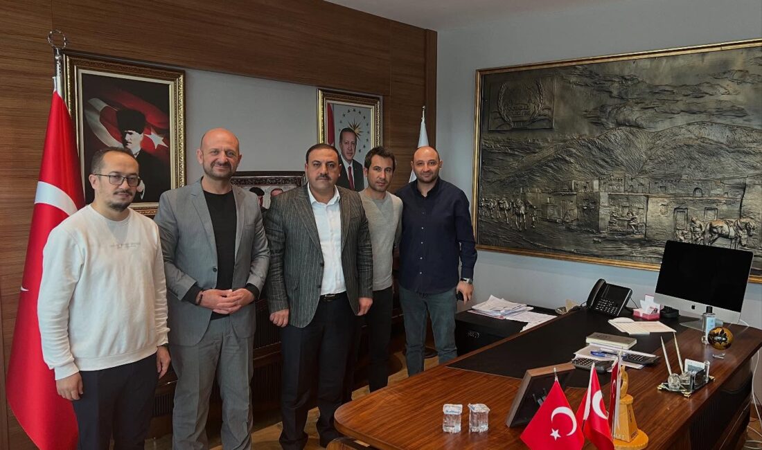 Kırşehir ile Çiçekdağı arasındaki ulaşımı kolaylaştıracak bölünmüş yol projesinde önemli