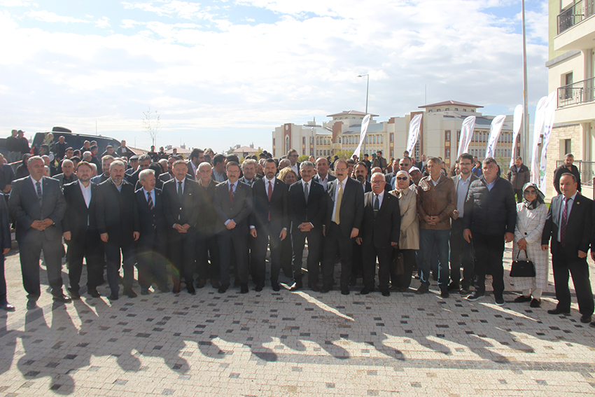 Yozgat’ta yapımı tamamlanan Eskipazar 2. Mıntıka TOKİ Konutlarında hak sahiplerine
