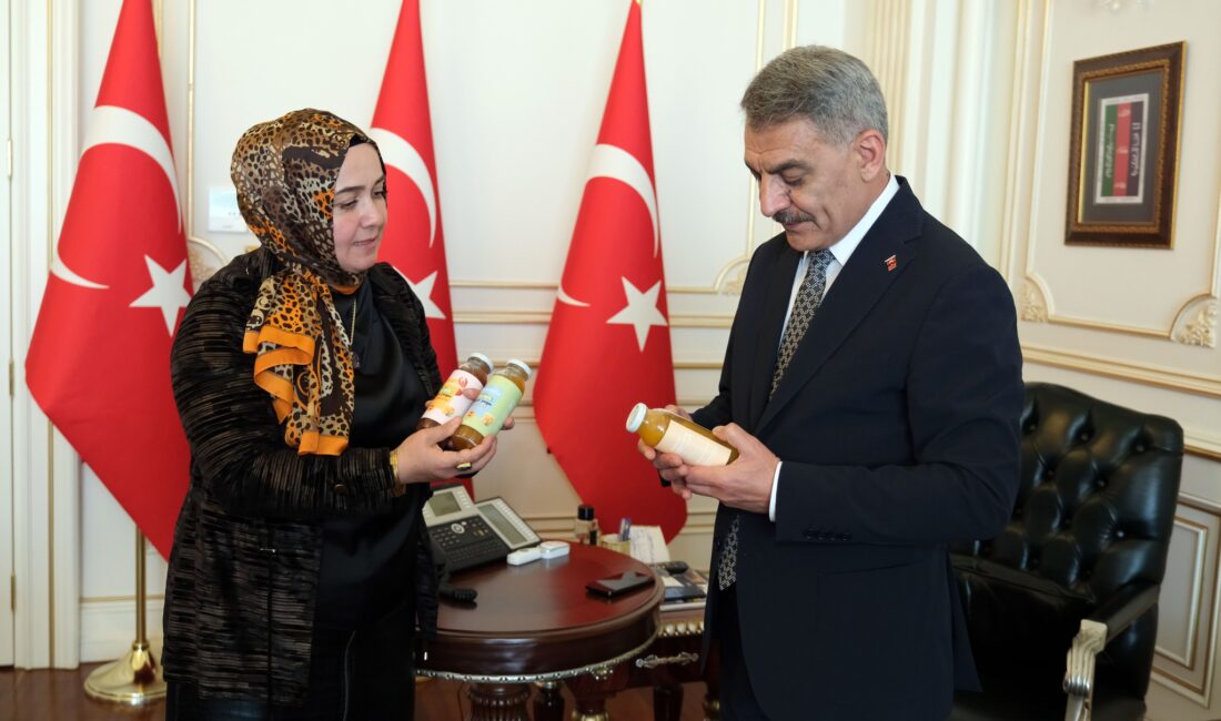 Aydıncık Kadın Girişimi Üretim ve İşletme Kooperatifi Başkanı Nimet Türker,