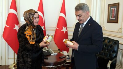 Aydıncık Kadın Girişimi Üretim ve İşletme Kooperatifi Başkanı Nimet Türker,