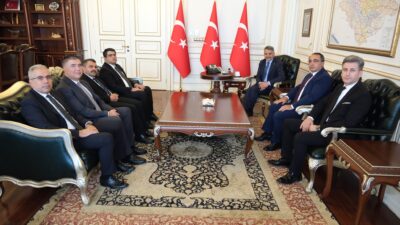 Yozgat Valisi Mehmet Ali Özkan, Akdağmadeni ilçesinde bulunan tarihi Ziraat