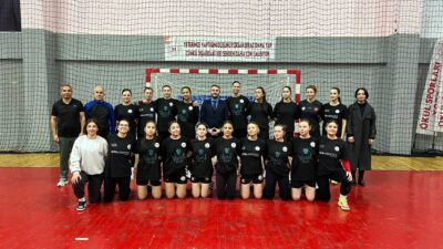 Yozgat Aile ve Sosyal Hizmetler İl Müdürü Alper Alp, kız