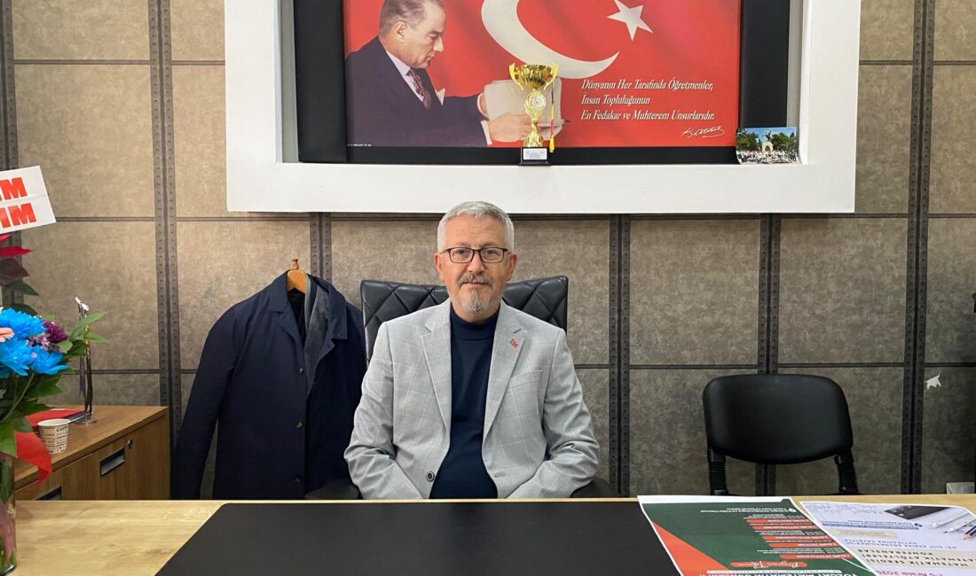 Yozgat AYÇ Okulları Müdürü Ahmet Fahri Yaşar, 24 Kasım Öğretmenler